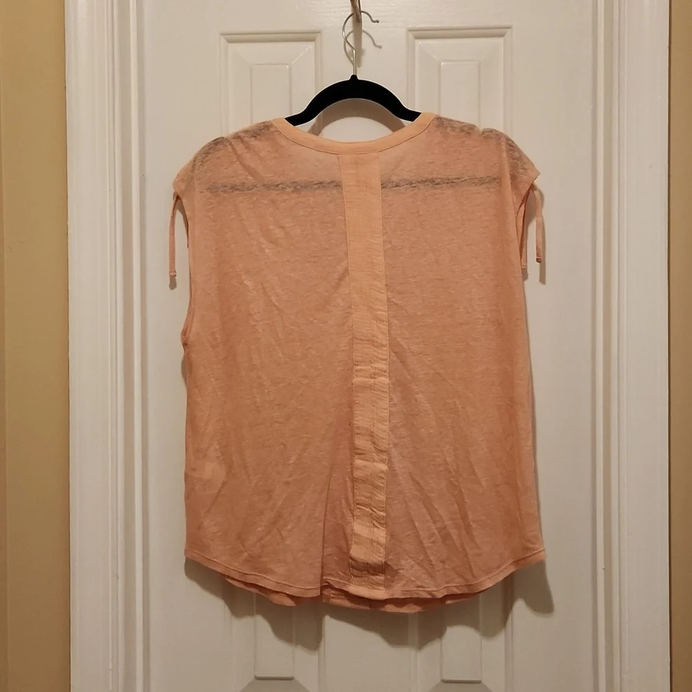 Lucky Brand top - Picture 2 of 4